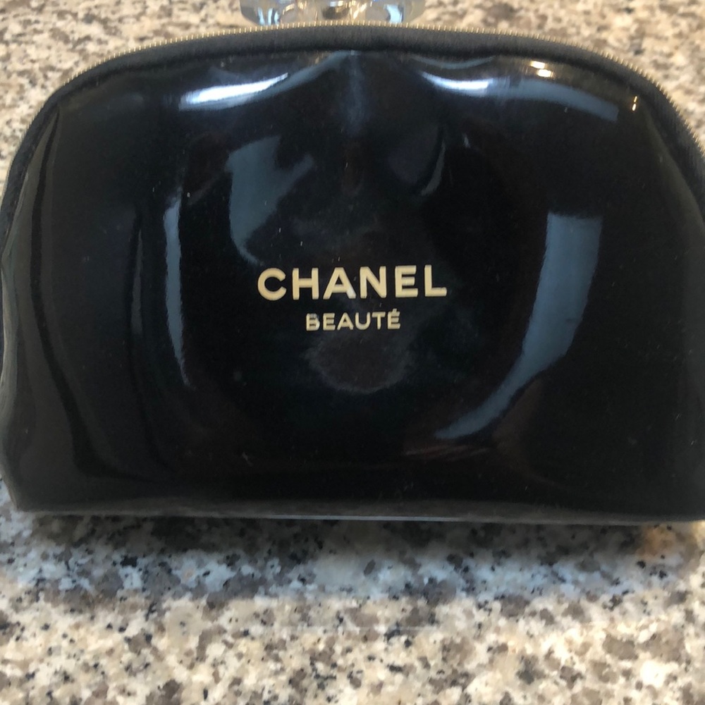 Little Chanel make-up bag